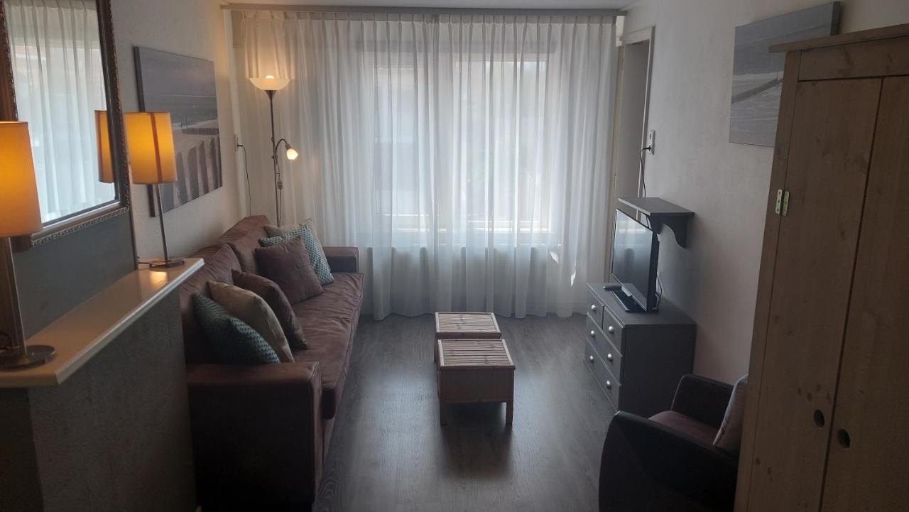 Appartement Met Inpandig Balkon, 150 Meter Verwijderd Van Strand En Centrum Zoutelande Luaran gambar